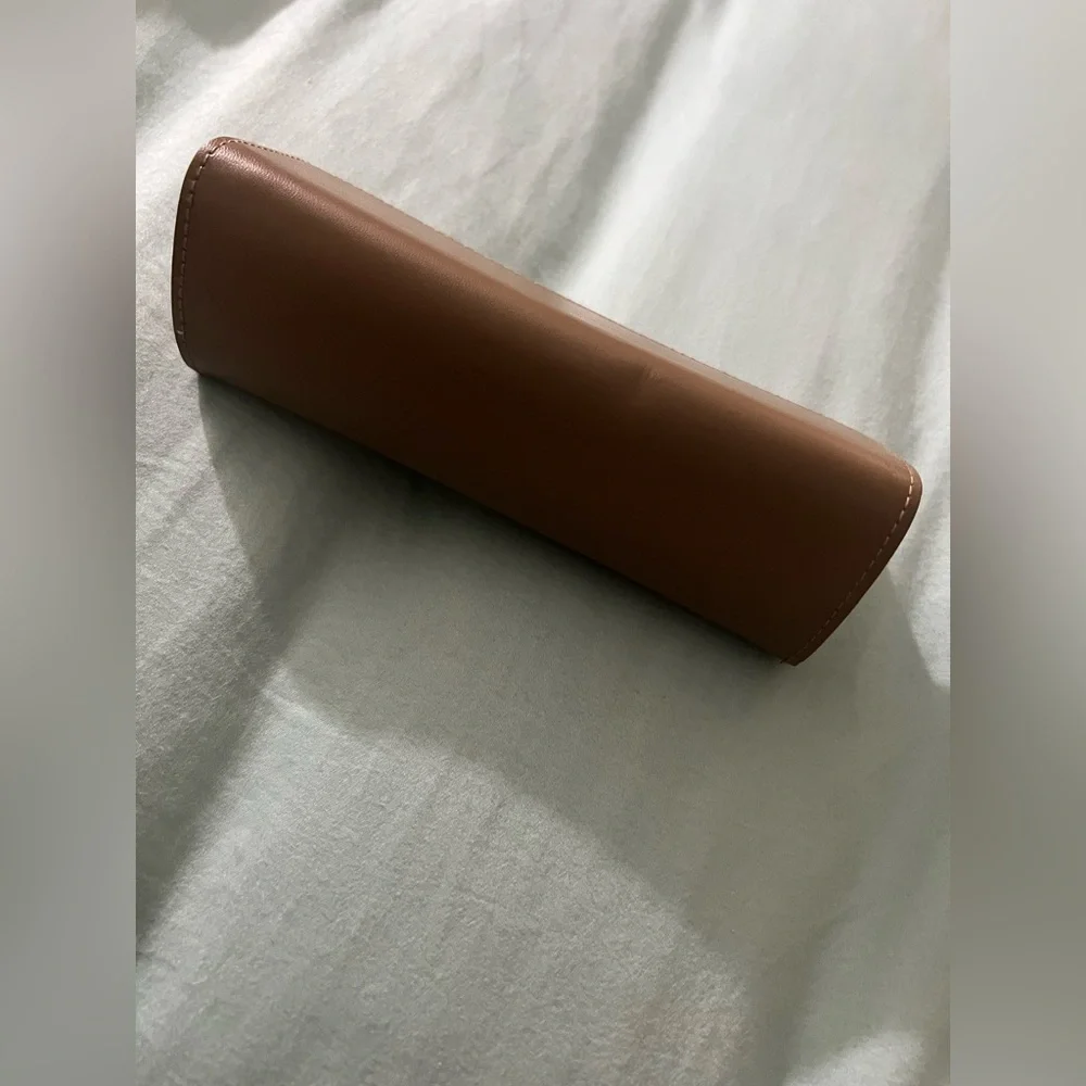 Burberry London England Eyeglasses Case - Picture 8 of 9